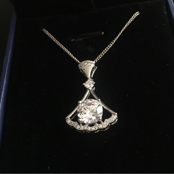 Silver Necklace With CZ’s - Picture 5 of 11